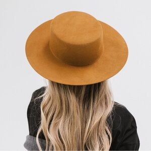 Gigi Pip Dahlia Brown Boater Hat 59 M/L / Brown
